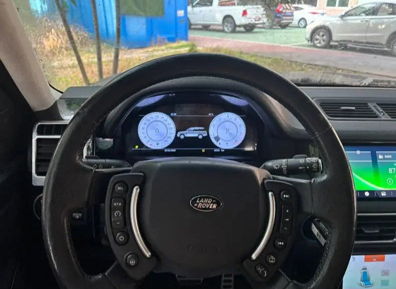 This Digital Speedometer updates quickly with vehicle ignition for the Land Rover Range Rover V8 L322.