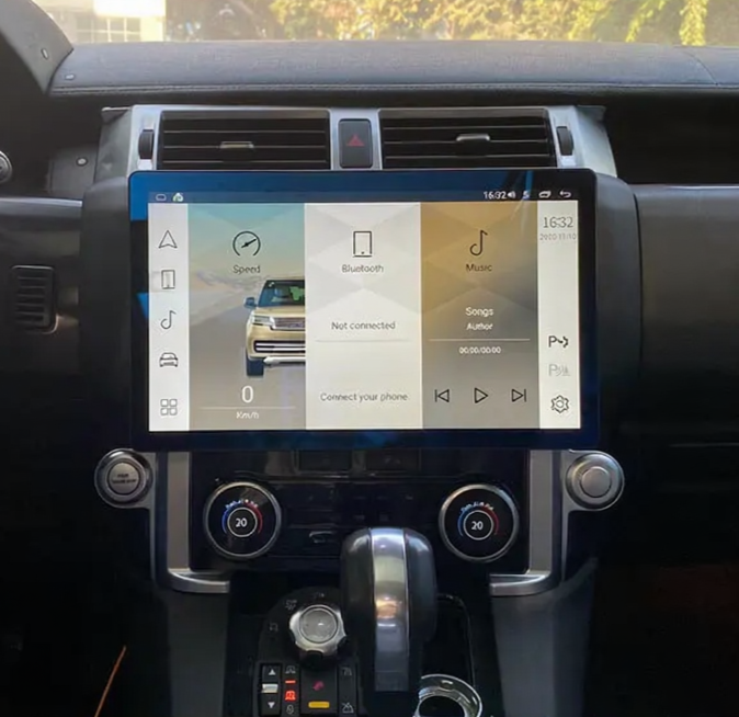 An Android 13 Car Radio for Land Rover Discovery 4 retains original steering wheel control functionality.