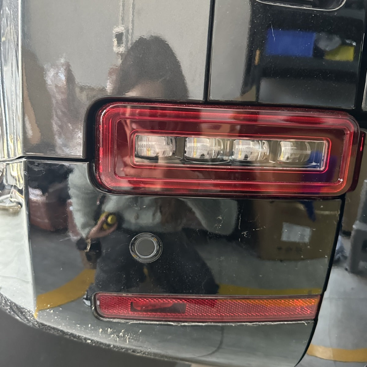LED Luces de freno reflectoras traseras para Land Rover Defender L563