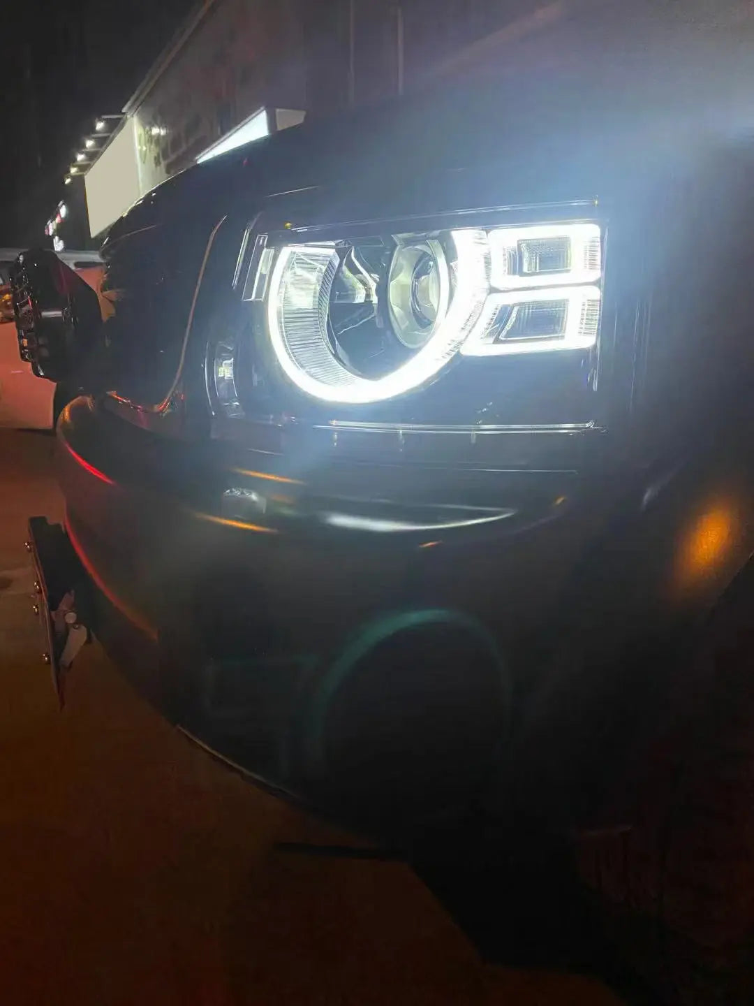 Euronavigate Car Modified Defender Style Facelift Front Headlight Assembly for Land Rover Discovery 4 Vehicle Headlamp Plug And Play Upgrade Replacement Retrofit Aftermarket Accessories
