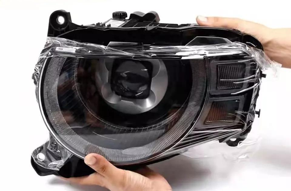 Matrix LED Headlight Upgrade for Land Rover Defender L563