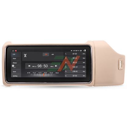 Android head unit Range Rover Vogue L405 multimedia system with FM radio interface