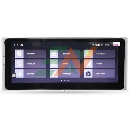 Android head unit for Range Rover Vogue L322 with Android 14 operating system and app icons